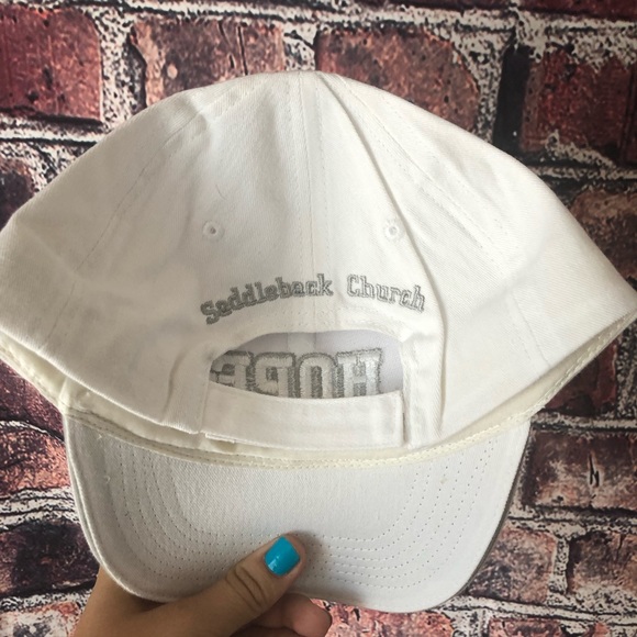 NWOT Saddleback Church HOPE Embroidered Velcro White and Grey Hat - Picture 6 of 9